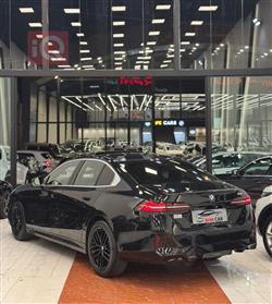 بی ئێم دەبڵیو سیریەس 5